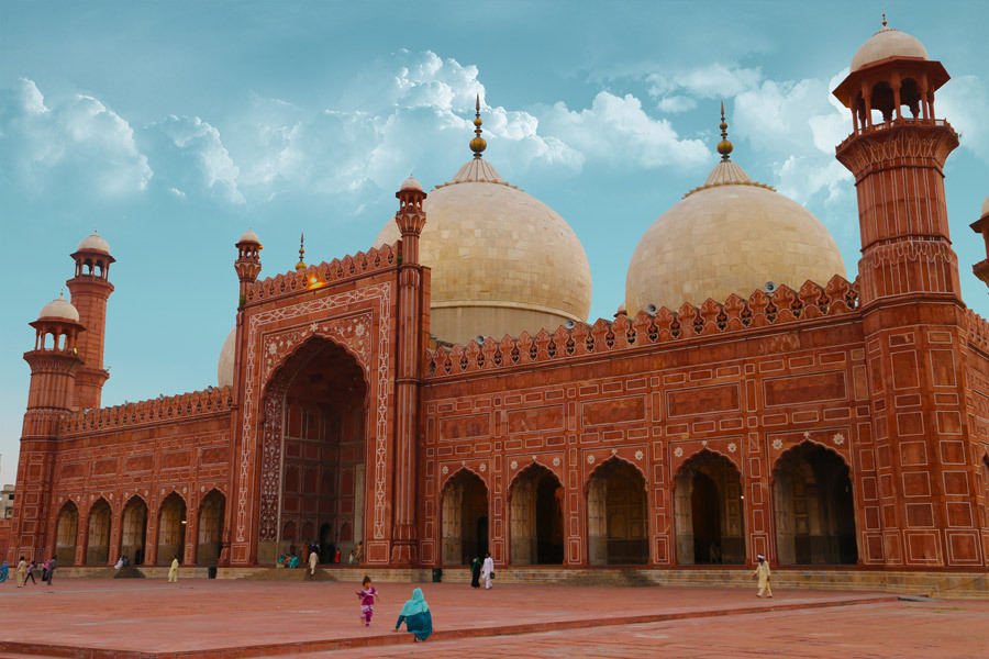 【2026年最新】パキスタン出張完全ガイド｜入国手続きからホテルの費用相場まで解説